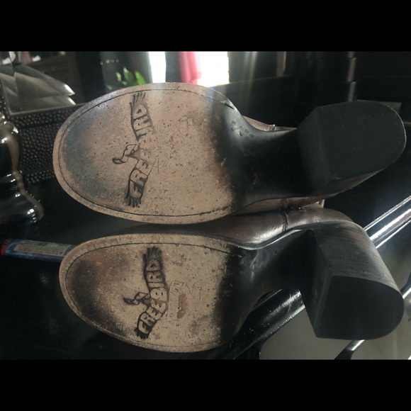 Freebird boots by Steve Madden - Picture 3 of 3